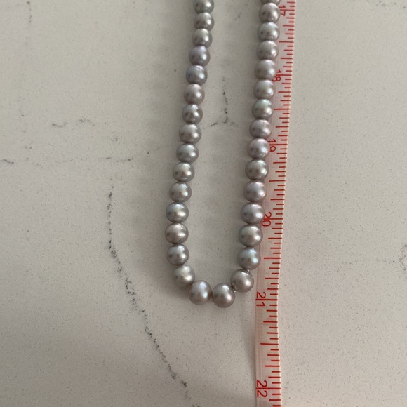 Perls Necklace - Picture 8 of 11